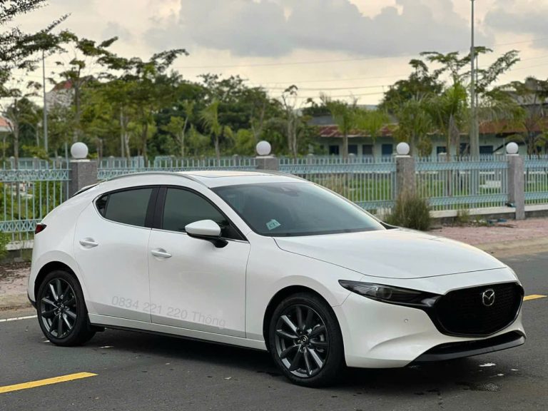 Ảnh thực tế Mazda 3 Sport 09