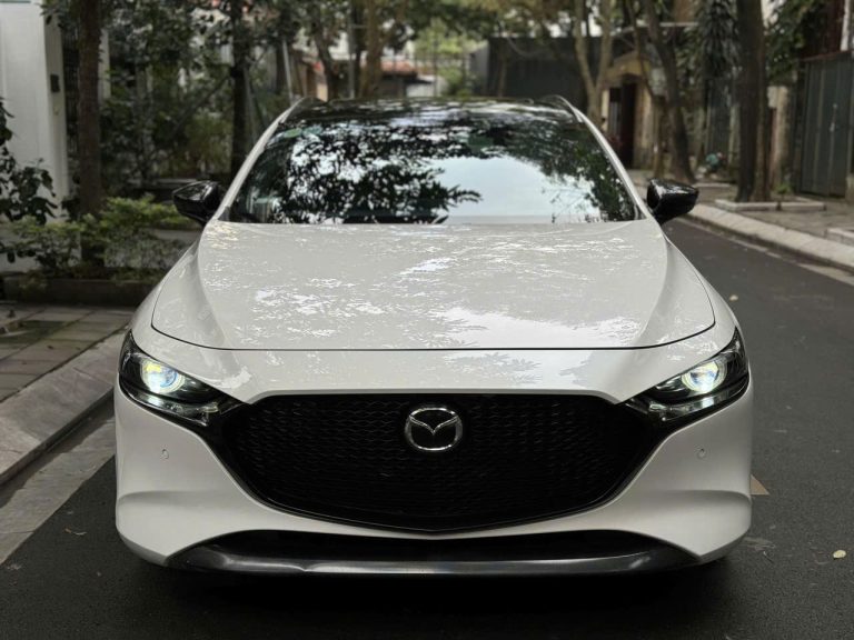 Ảnh thực tế Mazda 3 Sport 11