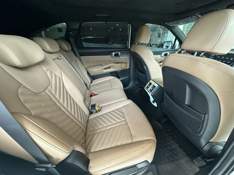 Ảnh thực tế New KIA Sorento 05