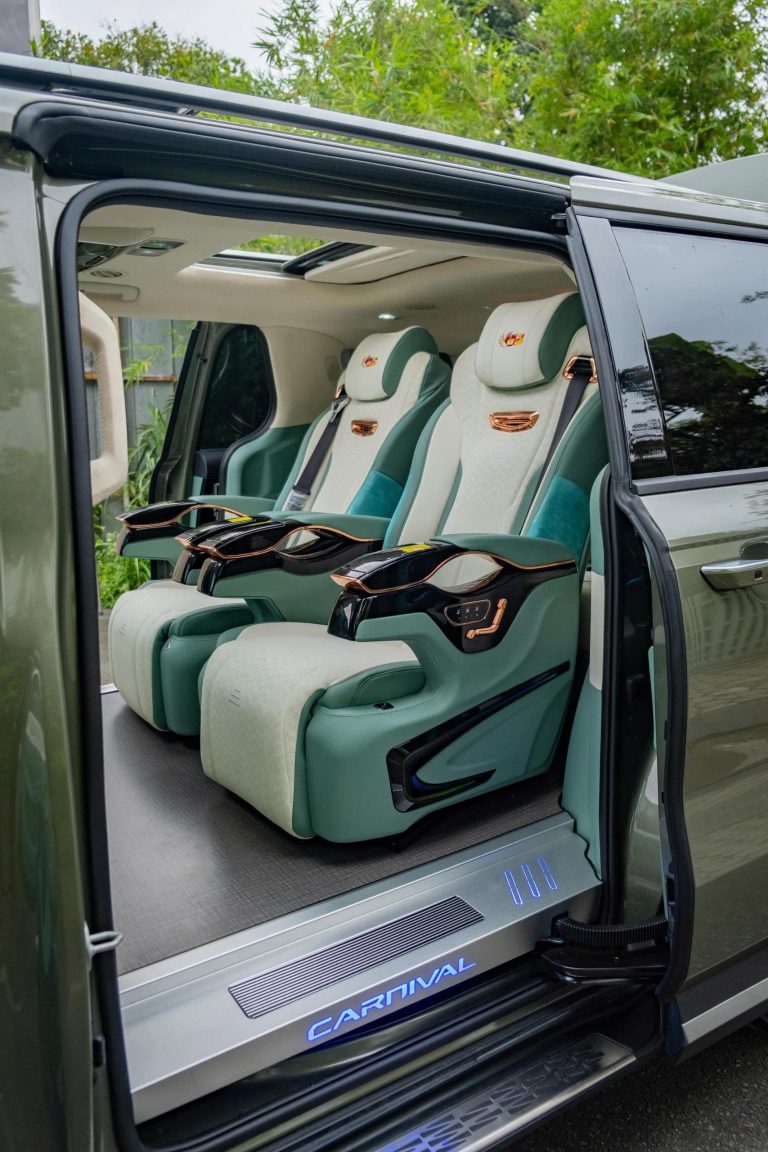 Ảnh New KIA Carnival 08