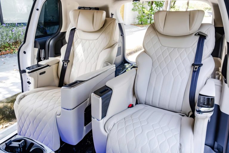 Ảnh New KIA Carnival 10