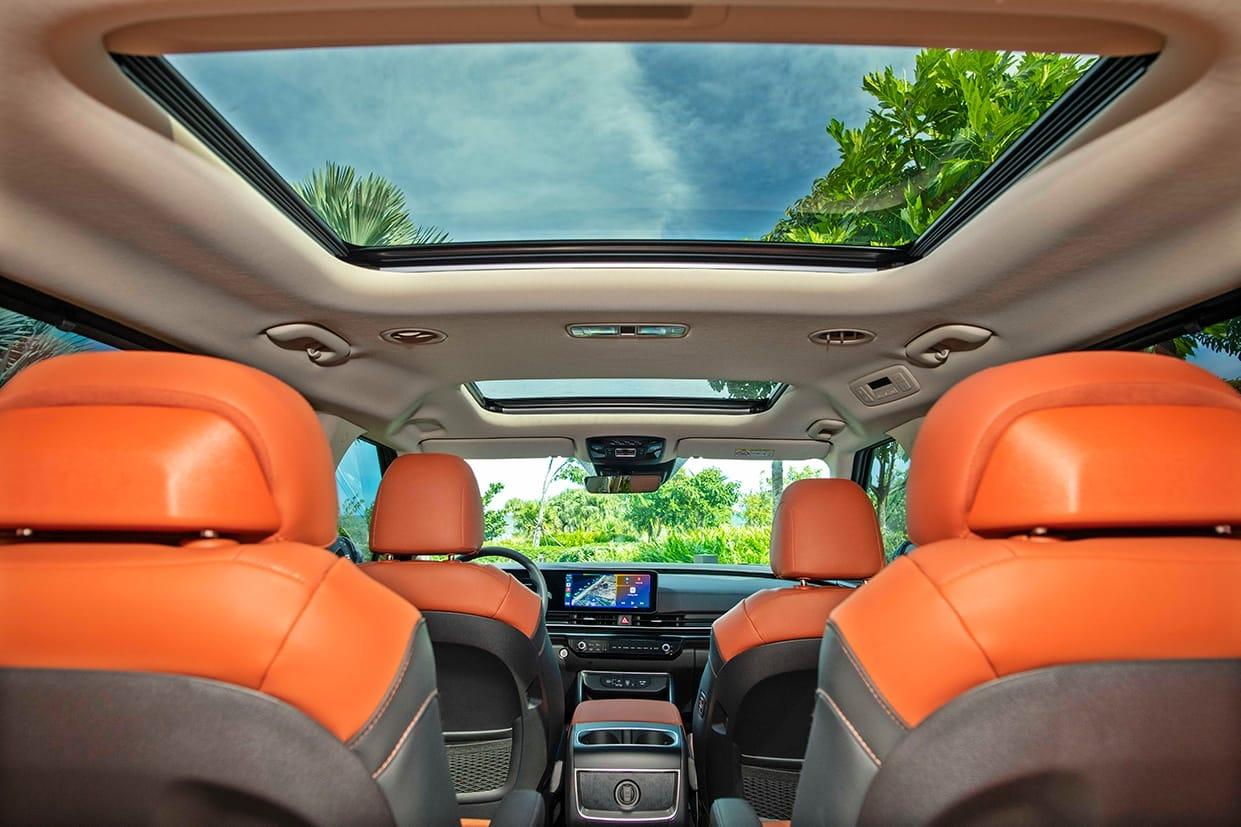 Nội thất New KIA Carnival 10